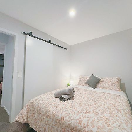 Modern & Stylish 3 Bedroom At Lowerhutt Lower Hutt Exterior photo