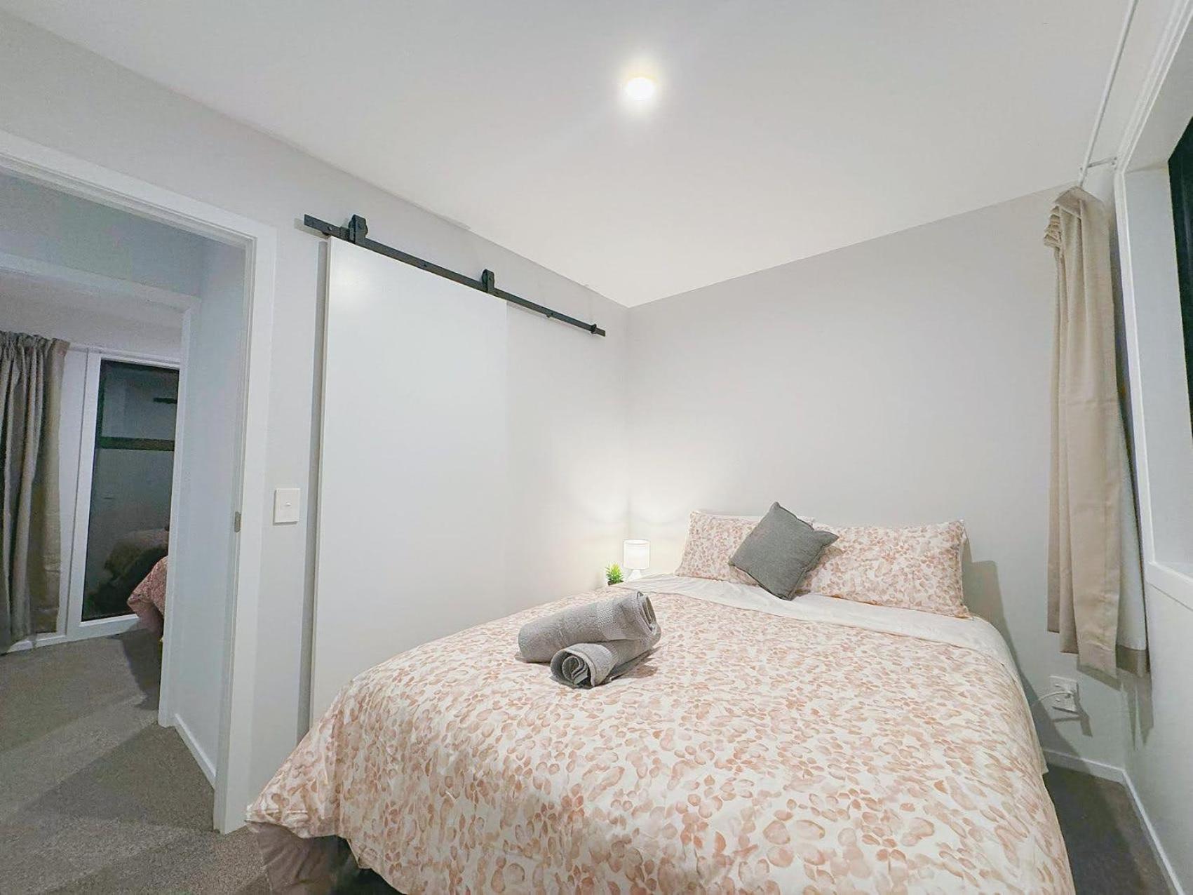 Modern & Stylish 3 Bedroom At Lowerhutt Lower Hutt Exterior photo